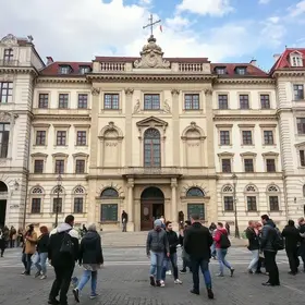 mutirão para regularizar documentos de estrangeiros